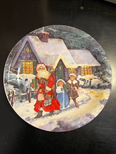 Christmas plates