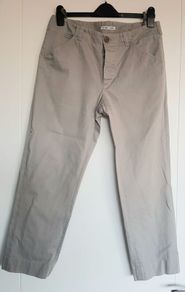 Helmut Lang, Waist measures 32"