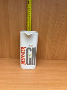 Pub jug Beefeater Gin