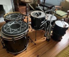 Drum kit