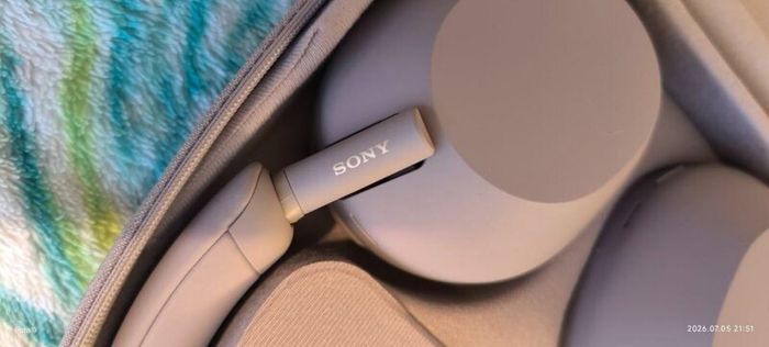 WH-1000XM5 Wireless Noise Cancelling Headphones