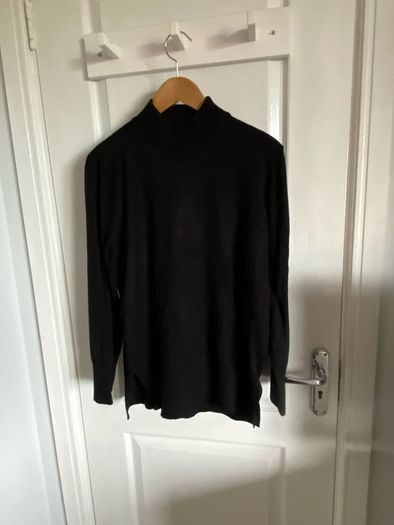 Ichi ladies black jumper with pockets