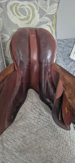 Stubben Saddle