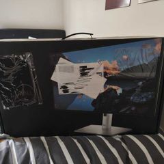 Dell UltraSharp 24 Monitor - U2424H SEALED