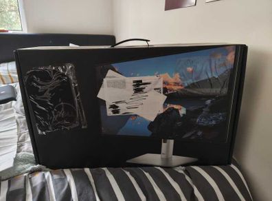 Dell UltraSharp 24 Monitor - U2424H SEALED