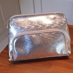 Metallic Make up bag Clinique