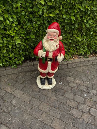 3ft Resin Santa Statue.