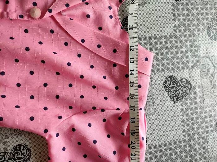 Vintage 1980s 50s style Pink Navy polkadot peplum dress Size M Postage included
