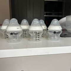 Tommee Tippee bottles + steriliser