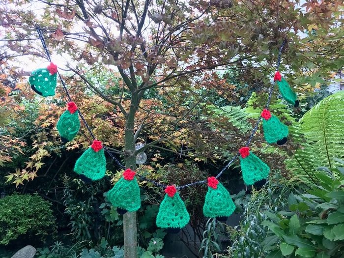 Christmas Trees Garland