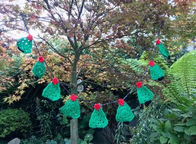 Christmas Trees Garland
