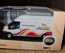 Oxford Diecast Ford Transit Lwb Bus Eireann 1.76 Scale