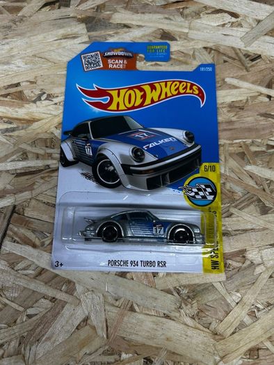 Porsche 934 Turbo RSR Hot Wheels