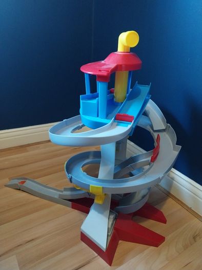 Paw Patrol Tower + 2 cars