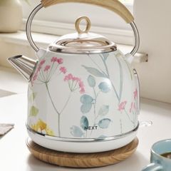 Gorgeous floral country style kettle
