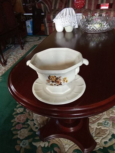 5 Pieces English Pottery.  Now Price Now Reduced. Now