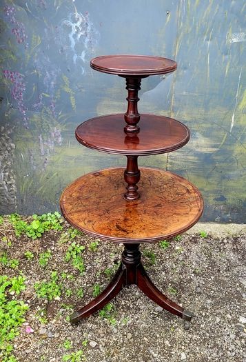 Antique georgian revival mahogany dumb waiter