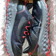 New balance training running shoes size 45