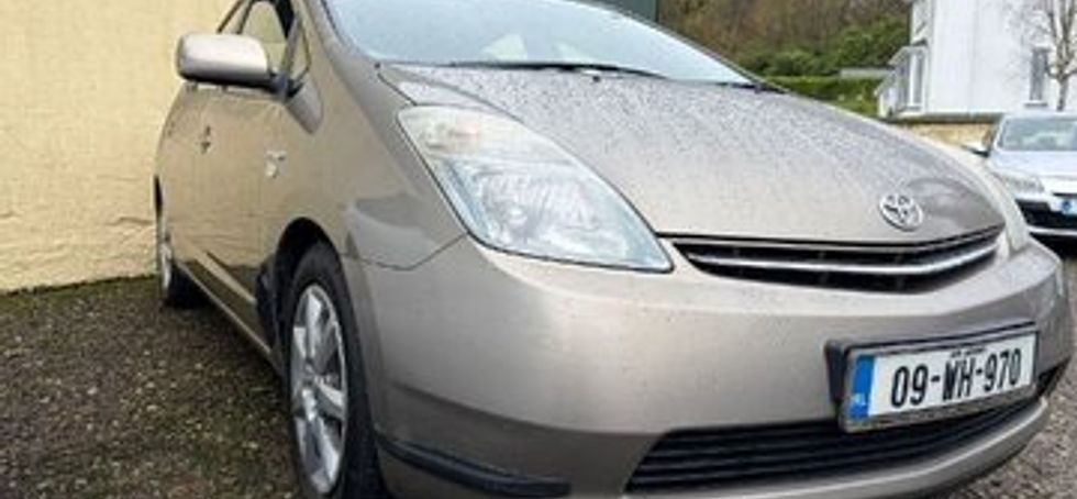 Toyota Prius 2009 1 year NCT 136 Miles