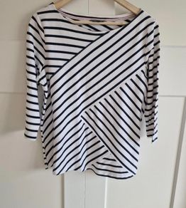 Tommy Hilfiger Top, Bracelet length sleeves, Size XL