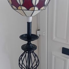 floor lamp with stained glass shade ..