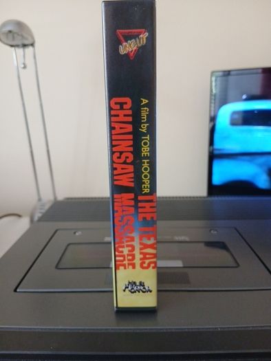 The Texas Chainsaw Massacre 1974 Film. English With Subtitles (Rare Scope Version) Letterbox Black Bars.