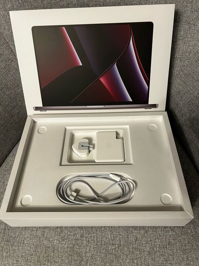 MacBook Pro M2 Pro Chip