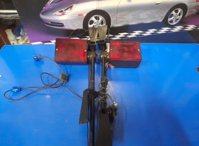 High level brake lights/inside rear screen