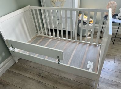 Ikea sundvik cot