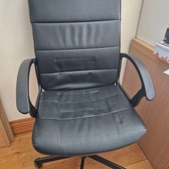 Black Office Swivel Chair x 2 - Excellent Condition