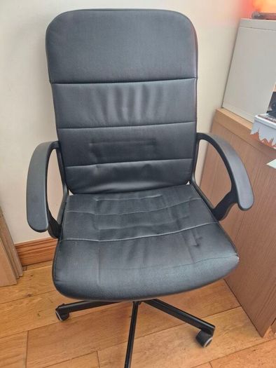 Black Office Swivel Chair x 2 - Excellent Condition