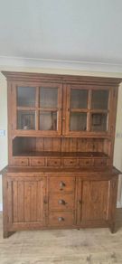 Sideboard & sofa