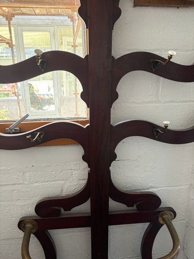 coat stand
