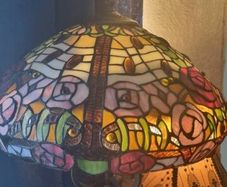 Stunning Tiffany Style Tall Lamp