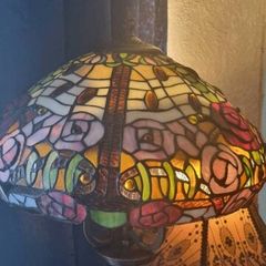 Stunning Tiffany Style Tall Lamp