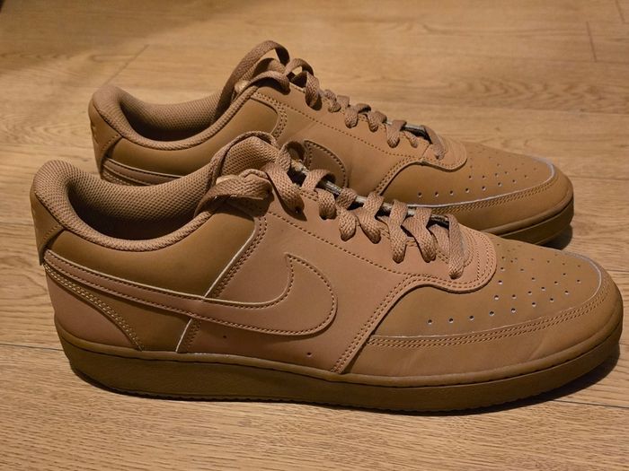 Nike Court Vision Low Suede Premium, Brand New Condition,  size 11UK,  prize 70e