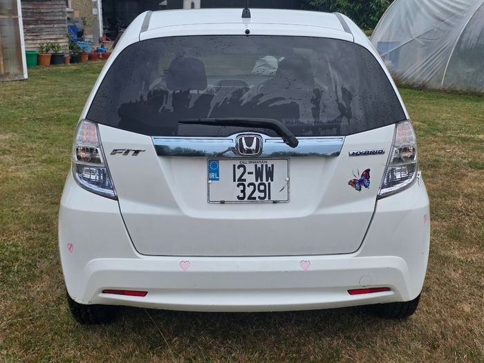 2012 Honda Fit Hybrid Automatic 1 owner NCT 12/26