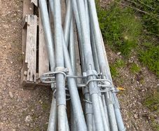 Galvanised Adjustable Steel Supports