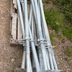 Galvanised Adjustable Steel Supports