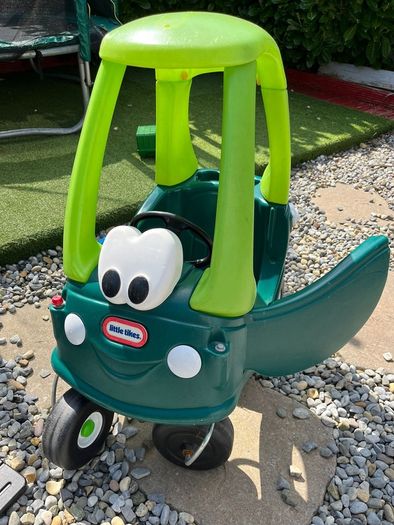 Little Tikes ride-on. Great condition