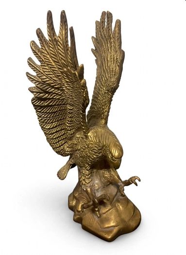 vintage American Eagle Sculpture