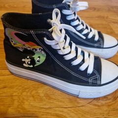 girls trainers
