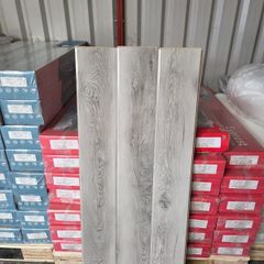 12mm High Gloss Laminated Flooring
