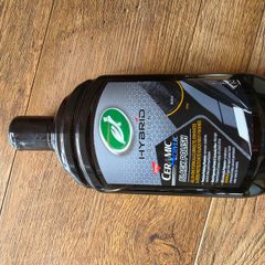 Turtle Wax Hybrid Solutions Ceramic Black Polish
