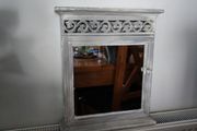 Cabin with mirror