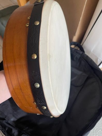 bodhran and carry case