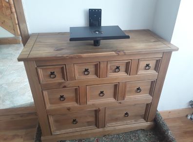 Chester drawers