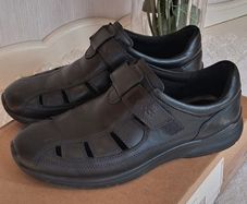 Mark Ecco Black