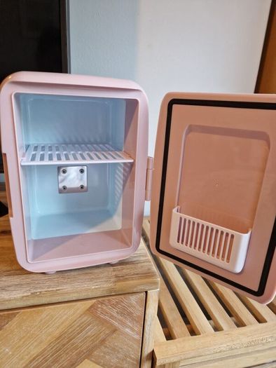 pink mini fridge