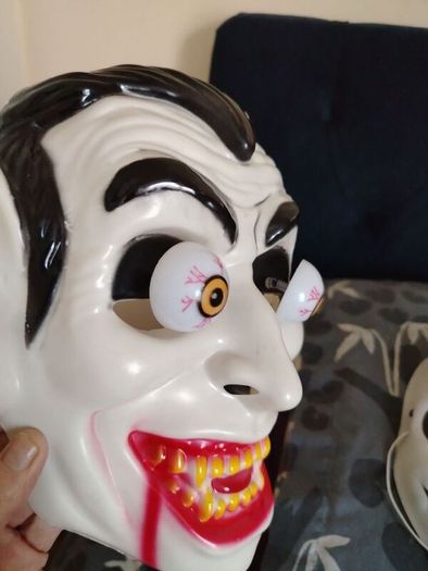 4 Halloween mask